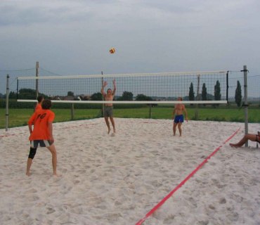 1. ročník turnaje v plážovém volejbale